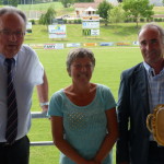 Photo-souvenir pour Christian et Brigitte au côté de Bernard.